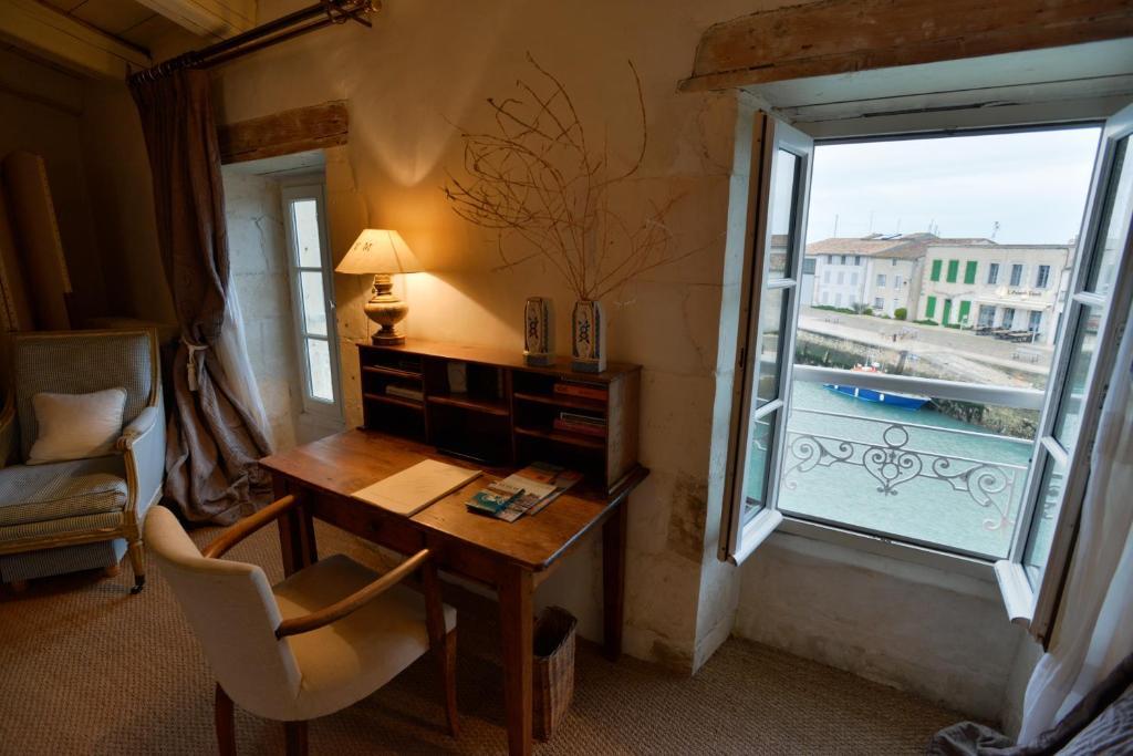 Le Corps De Garde Bed & Breakfast Saint-Martin-de-Re Luaran gambar
